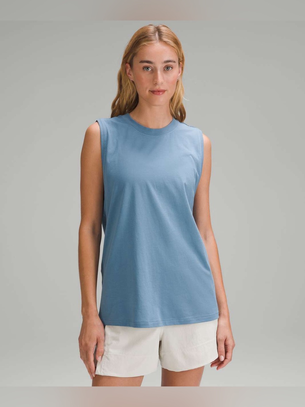 Lululemon tank top size 4 blue